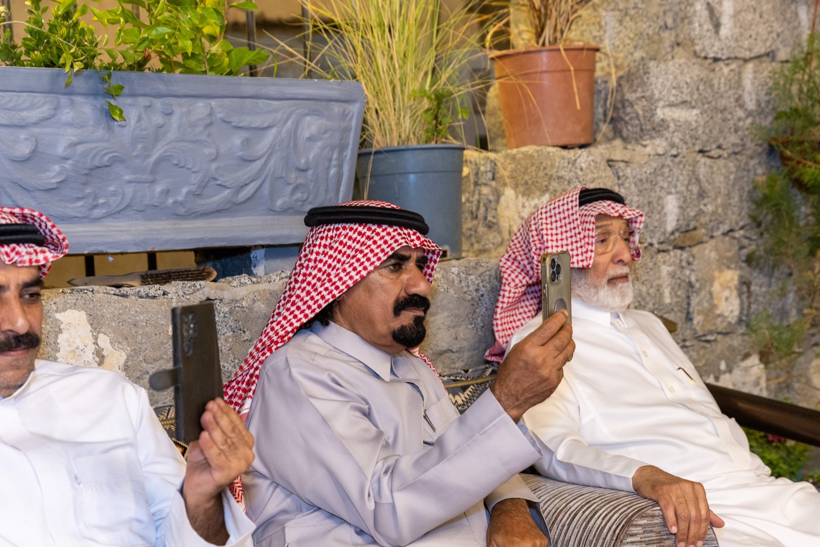 من دار غرم الله بن علي