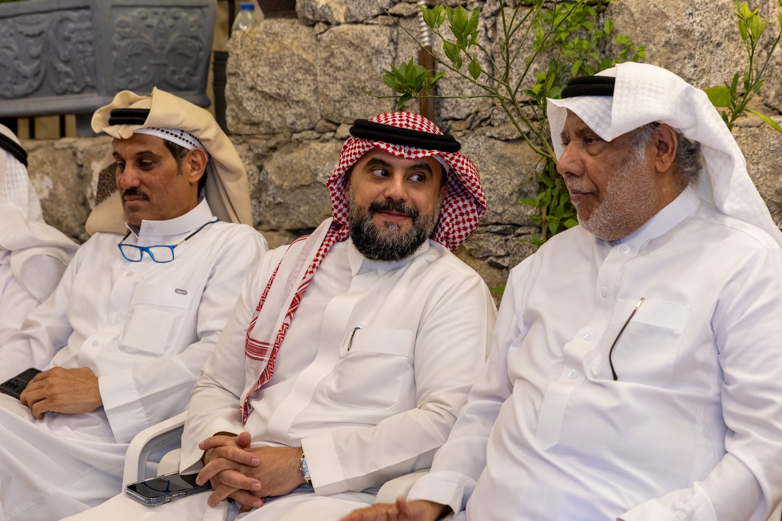 من دار غرم الله بن علي